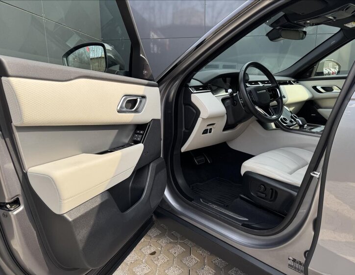 Land Rover Range Rover Velar SUV / Terénní 3,0 l 221 kw