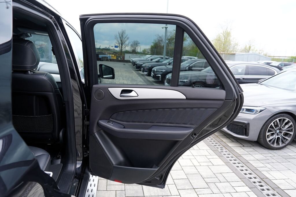 Mercedes-Benz GLE SUV / Terénní 3,0 l 190 kw