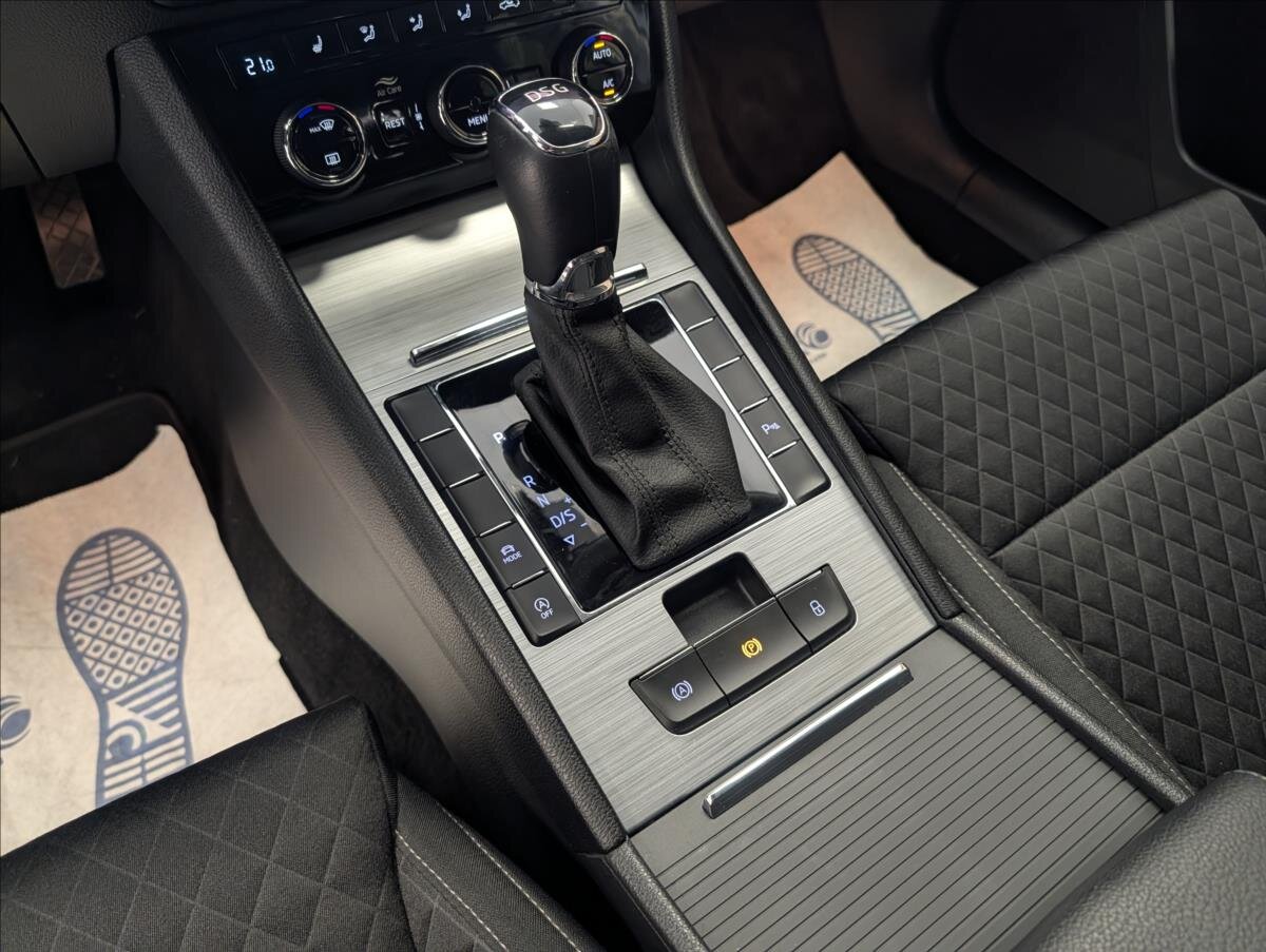 Škoda Superb Kombi 2,0 l 110 kw