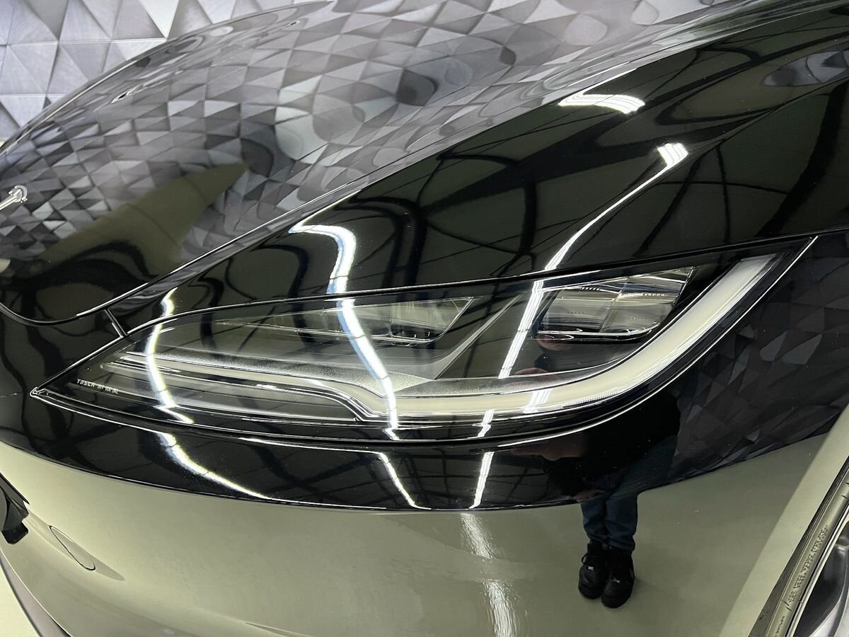 Tesla Model 3 Sedan 0,0 341 kw