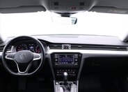 Volkswagen Passat Kombi 1,5 l 110 kw