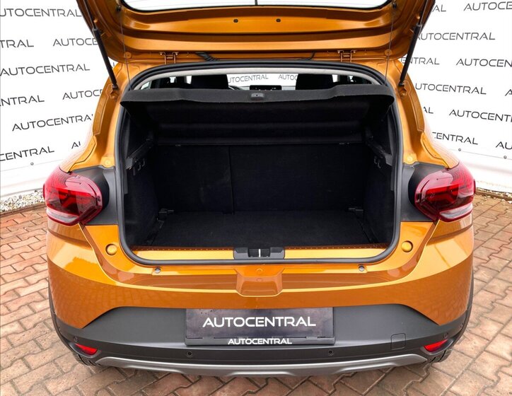 Dacia Sandero Hatchback 999,0 67 kw