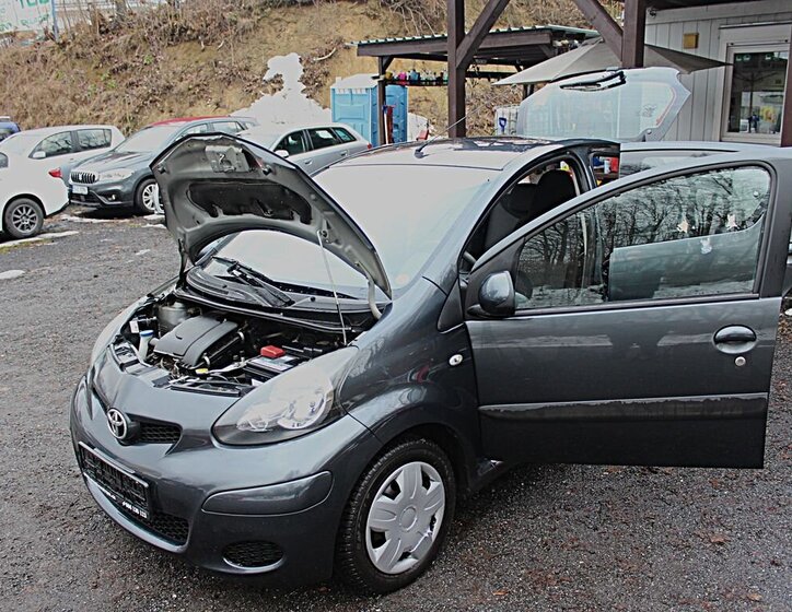 Toyota Aygo Hatchback 998,0 50 kw