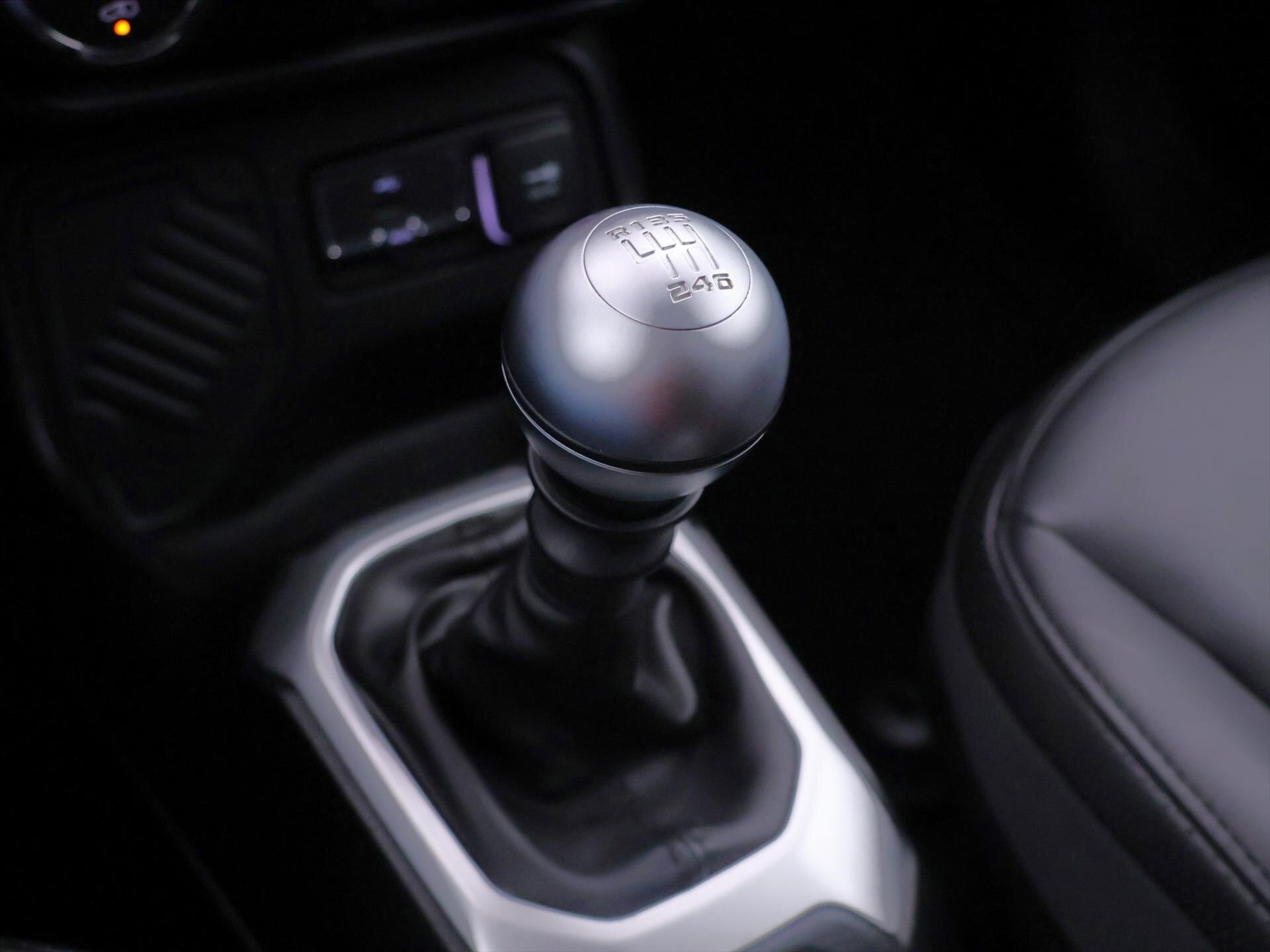 Jeep Renegade SUV / Terénní 1,4 l 103 kw