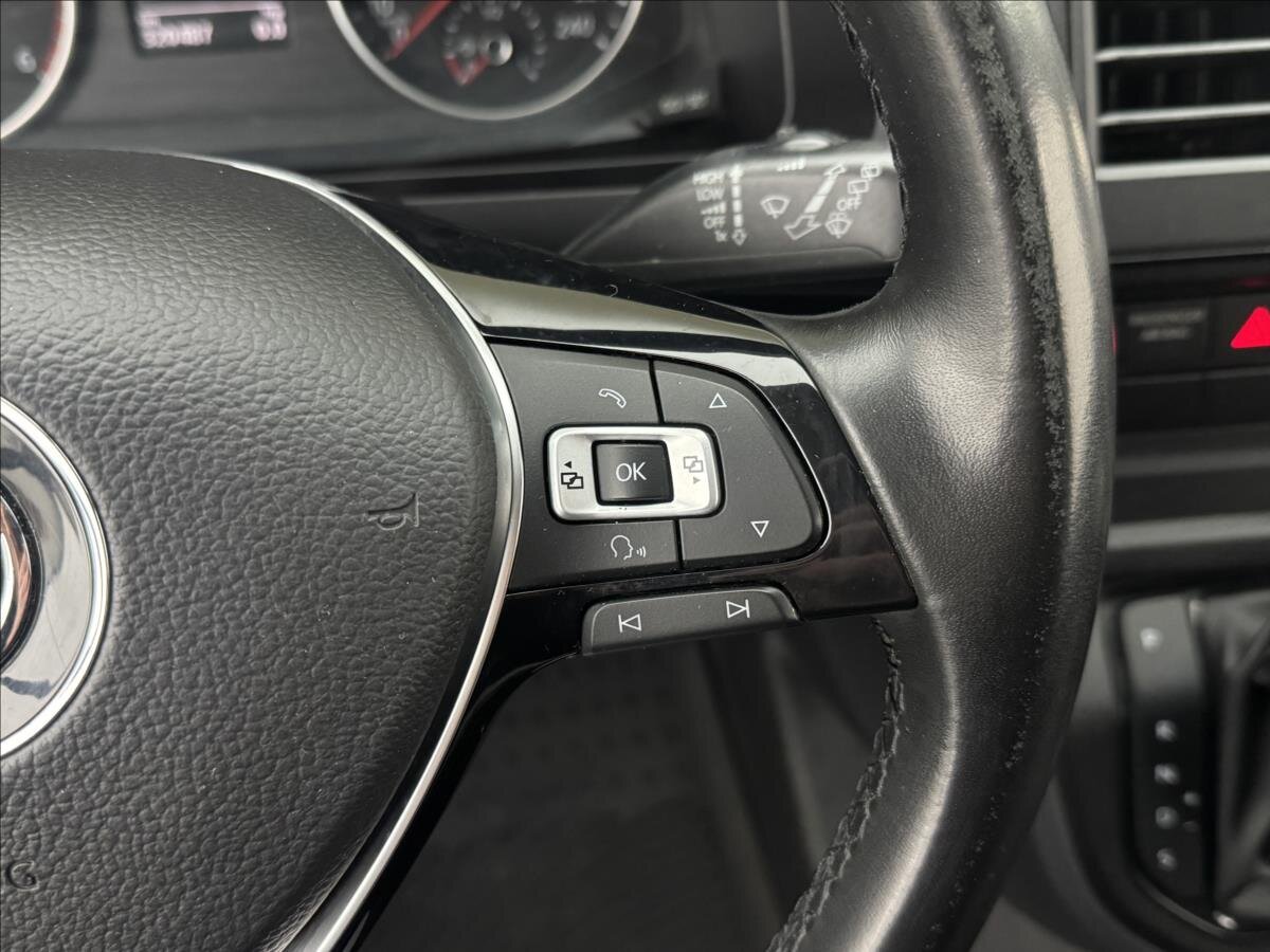 Volkswagen Caravelle Kombi 2,0 l 110 kw