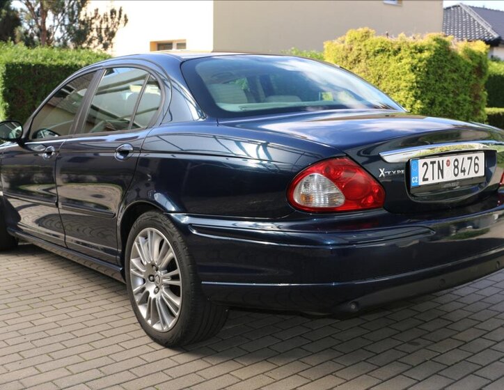 Jaguar X-Type Sedan 2,2 l 114 kw