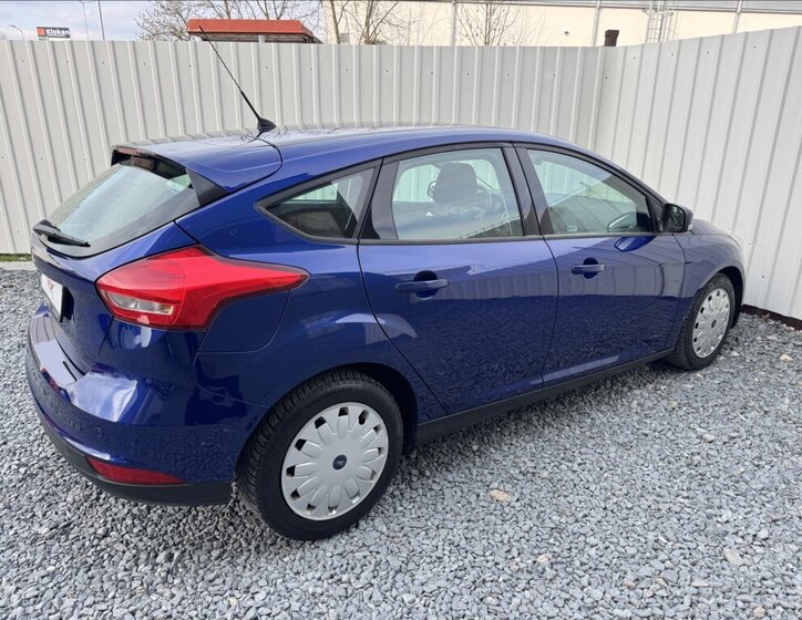 Ford Focus Hatchback 1,5 l 77 kw