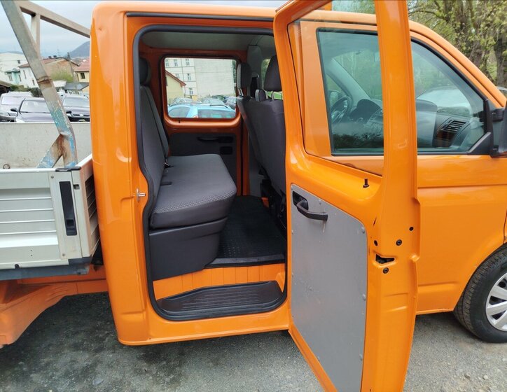 Volkswagen Transporter Valník 2,0 l 103 kw