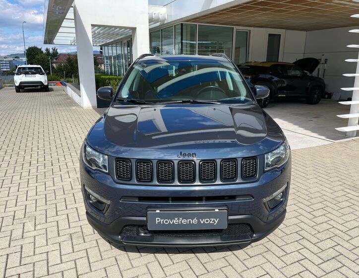 Jeep Compass 9