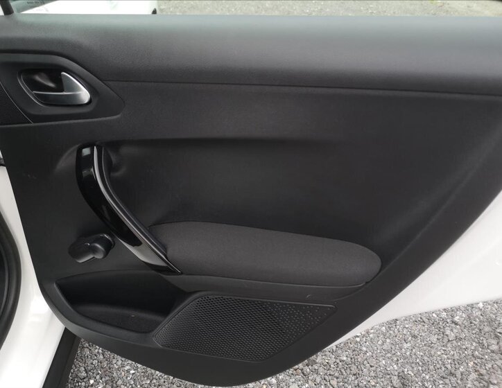 Peugeot 2008 Kombi 1,4 l 50 kw