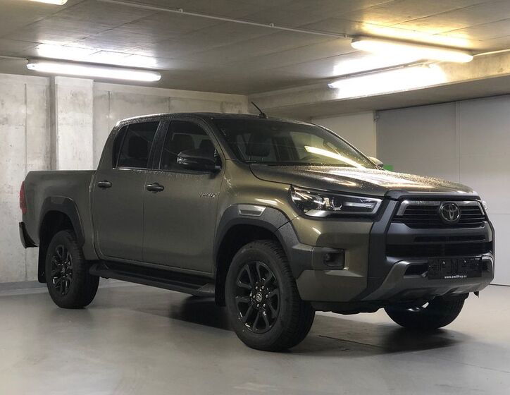 Toyota Hilux 3