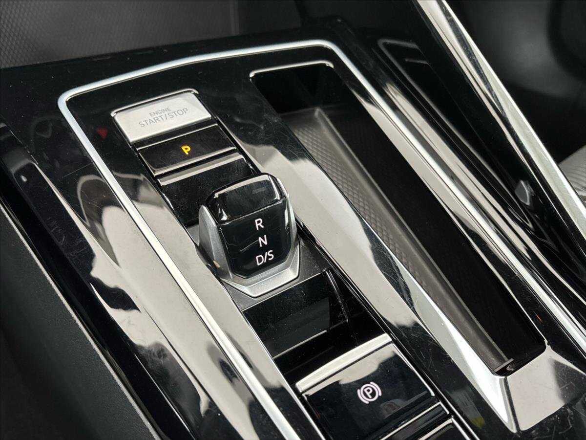 Volkswagen Golf Kombi 1,5 l 110 kw