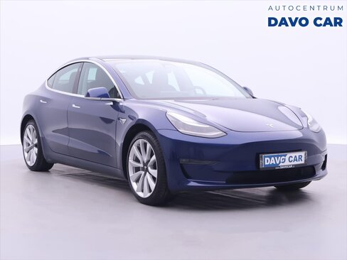 Tesla Model 3 Sedan / Limuzína 0,0 324 kw