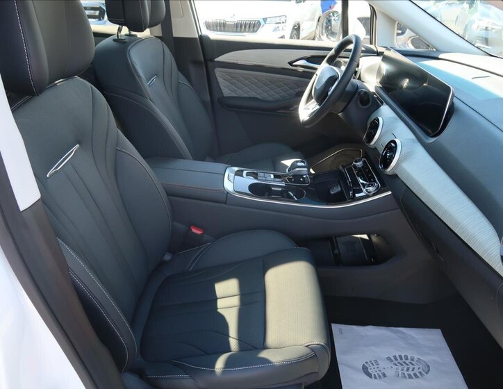 Dongfeng U-Tour MPV 1,5 l 130 kw