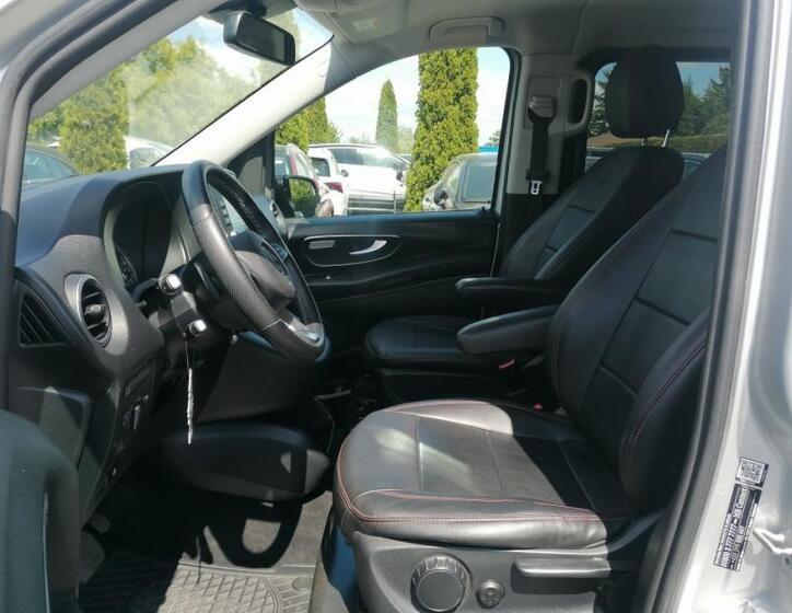 Mercedes-Benz Vito 8