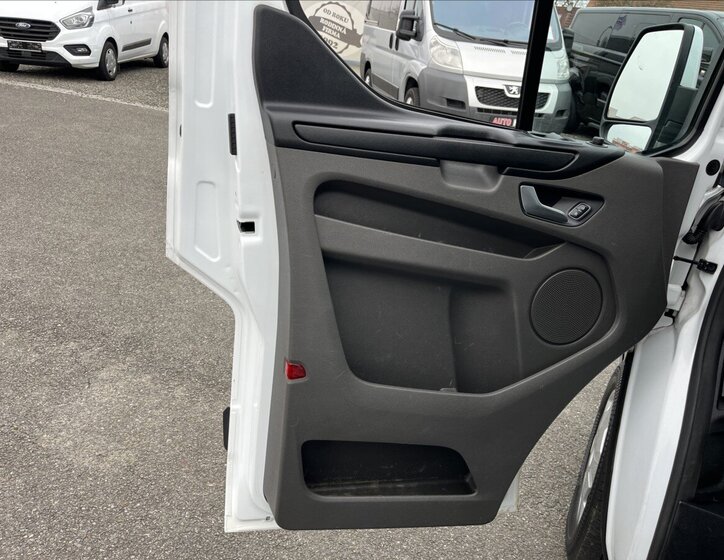Ford Transit Custom 46