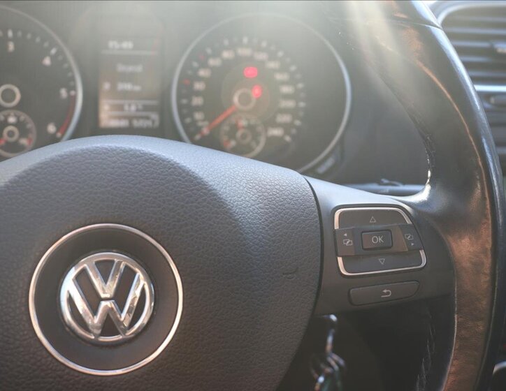 Volkswagen Golf Kombi 1,6 l 77 kw