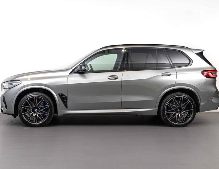 BMW X5 SUV / Terénní 4,4 l 441 kw