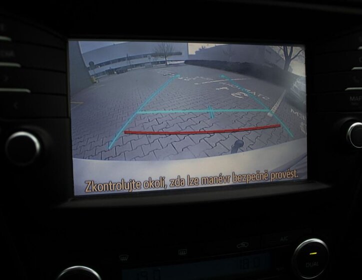 Toyota Avensis Kombi 1,6 l 82 kw