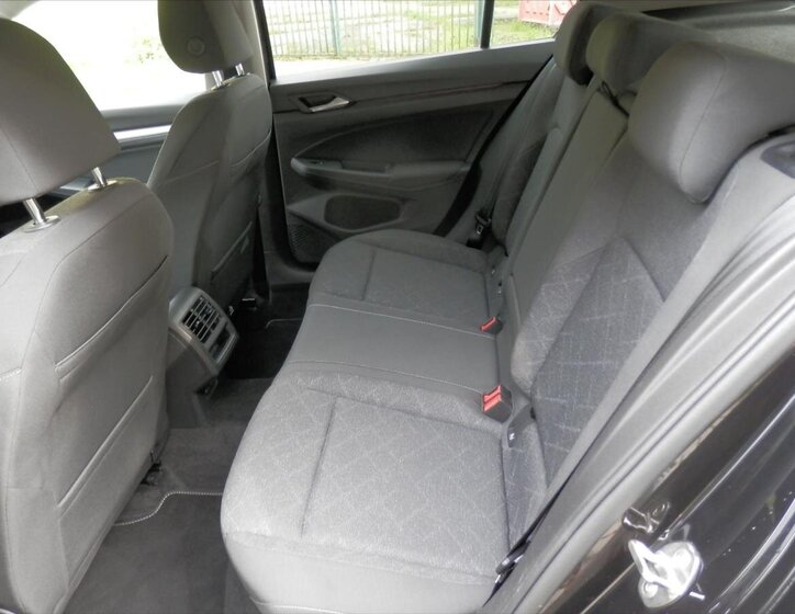 Volkswagen Golf Hatchback 1,5 l 110 kw