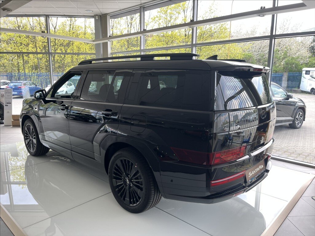 Hyundai Santa Fe SUV / Terénní 1,6 l 185 kw