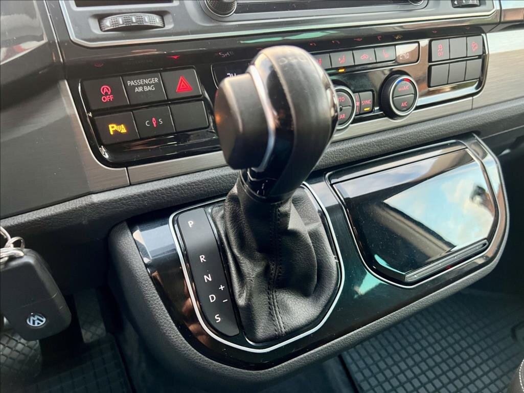 Volkswagen Multivan VAN / Minibus 2,0 l 150 kw
