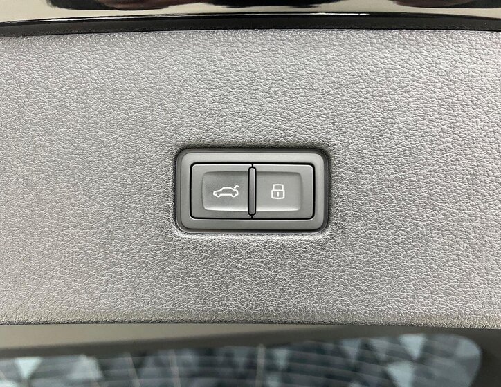 Audi RS Q8 SUV / Terénní 4,0 l 471 kw