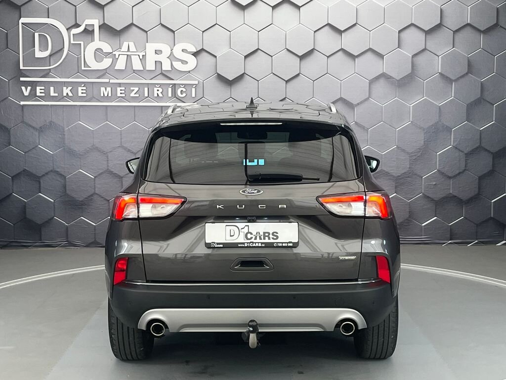 Ford Kuga SUV / Terénní 2,5 l 140 kw