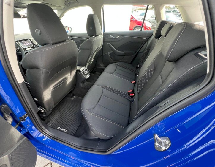 Škoda Kamiq Hatchback 1,0 l 70 kw