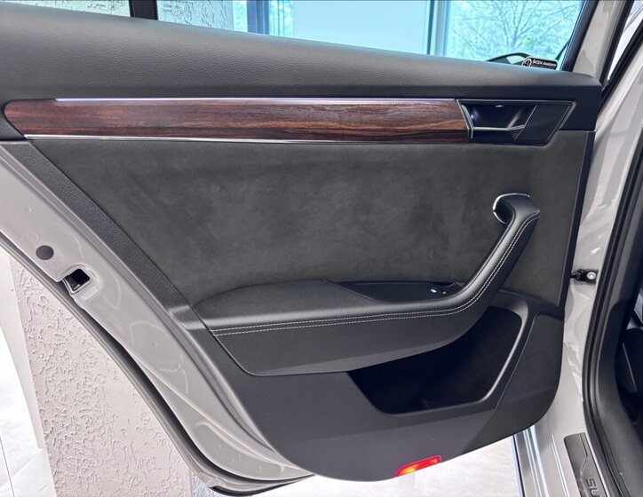 Škoda Superb Kombi 2,0 l 206 kw