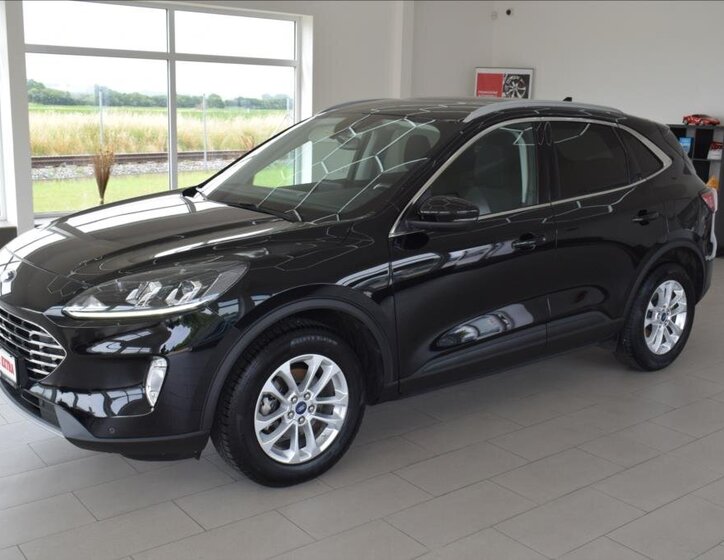 Ford Kuga SUV 1,5 l 110 kw