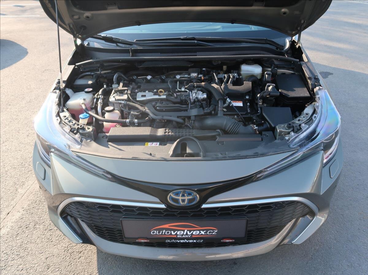 Toyota Corolla Kombi 2,0 l 132 kw