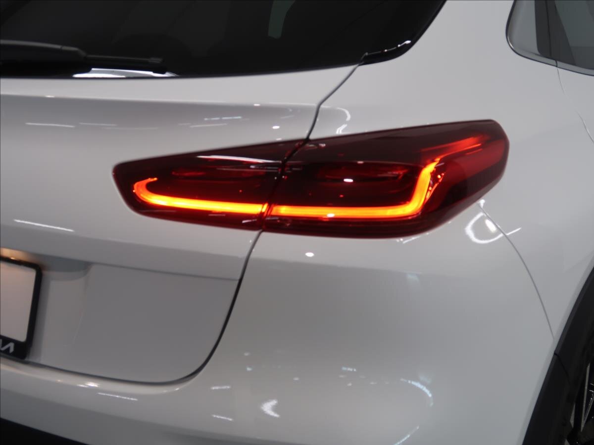 KIA XCeed CUV / Crossover 1,5 l 103 kw