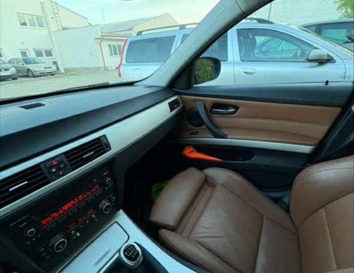 BMW Řada 3 Sedan 0,0 180 kw