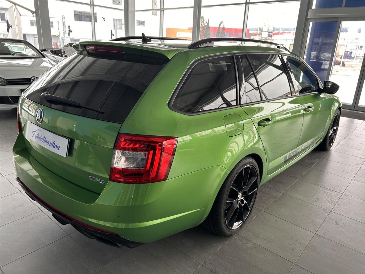 Škoda Octavia Kombi 2,0 l 162 kw