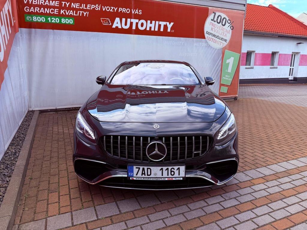 Mercedes-Benz Třídy S Kupé 4,0 l 450 kw