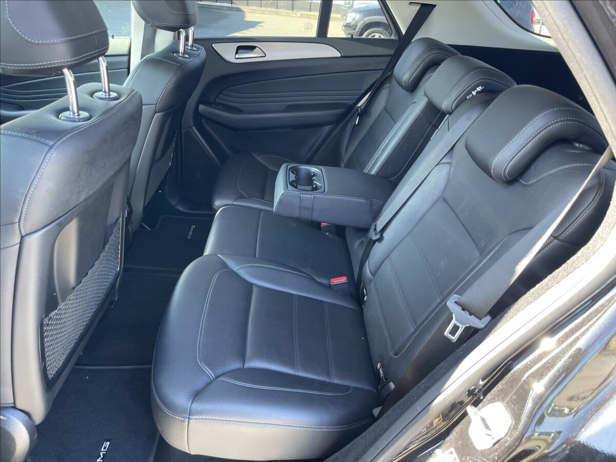 Mercedes-Benz GLE SUV / Terénní 3,0 l 190 kw