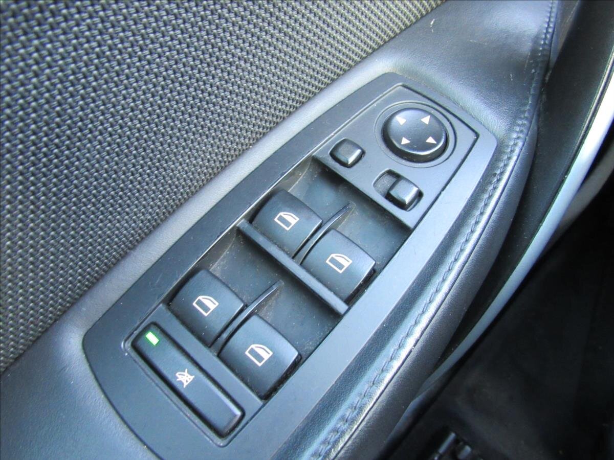 BMW X3 SUV 2,0 l 130 kw