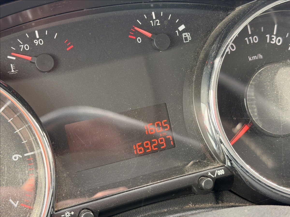 Peugeot 3008 Hatchback 1,6 l 88 kw