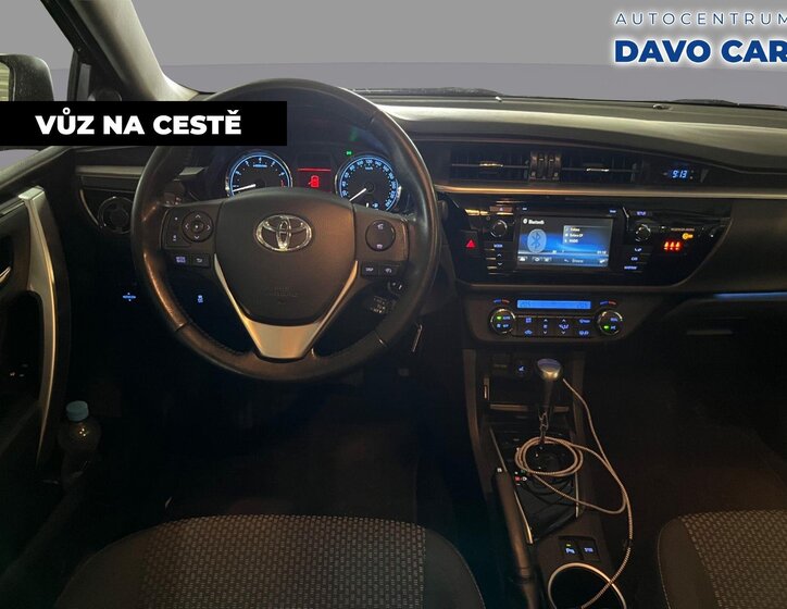 Toyota Corolla Sedan / Limuzína 1,6 l 97 kw