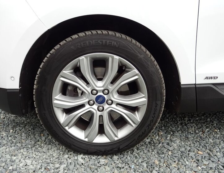 Ford Edge SUV / Terénní 2,0 l 175 kw