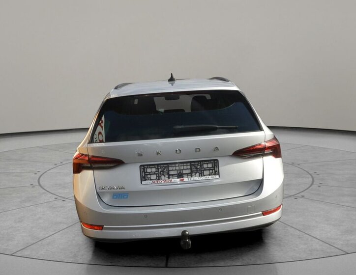 Škoda Octavia Kombi 2,0 l 85 kw