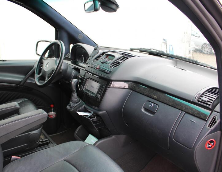Mercedes-Benz Viano 15