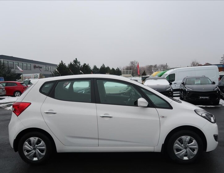 Hyundai ix20 Hatchback 1,4 l 66 kw