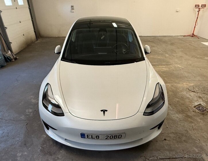 Tesla Model 3 Sedan 0,0 88 kw