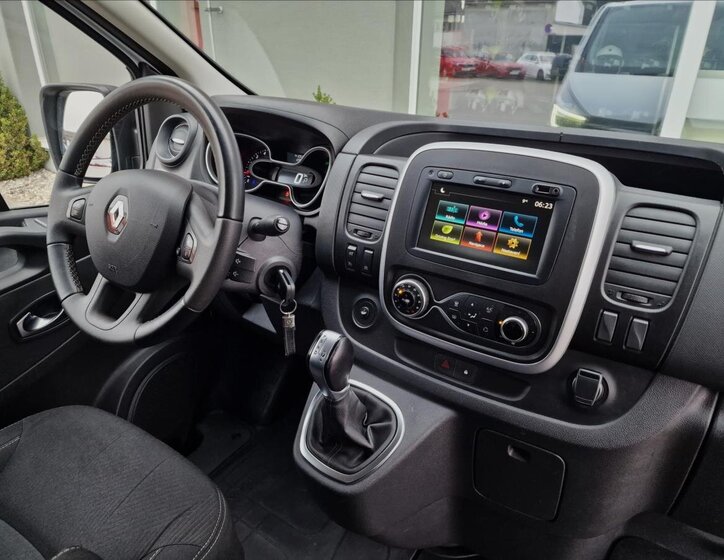 Renault Trafic Skříň 2,0 l 107 kw