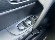 Nissan X-Trail SUV / Terénní 1,6 l 96 kw