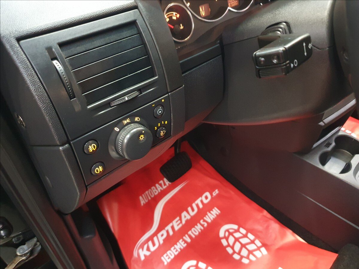 Opel Meriva MPV 1,6 l 77 kw