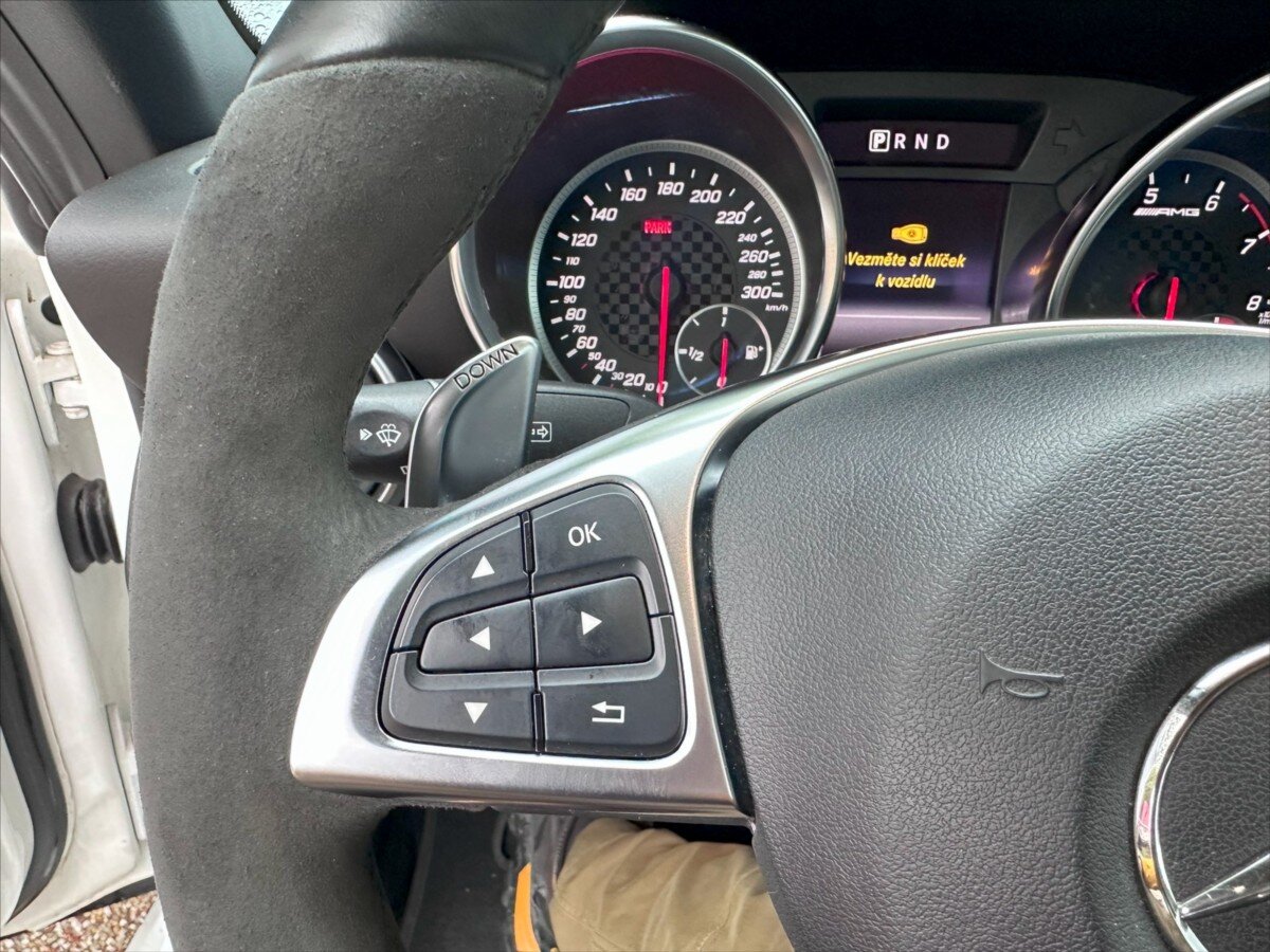 Mercedes-Benz SLC Kabriolet 3,0 l 270 kw