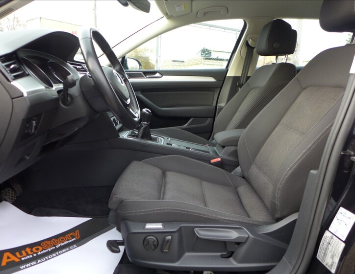 Volkswagen Passat 16